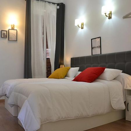 Hotel Lux Penthouse gran vía à Madrid Extérieur photo