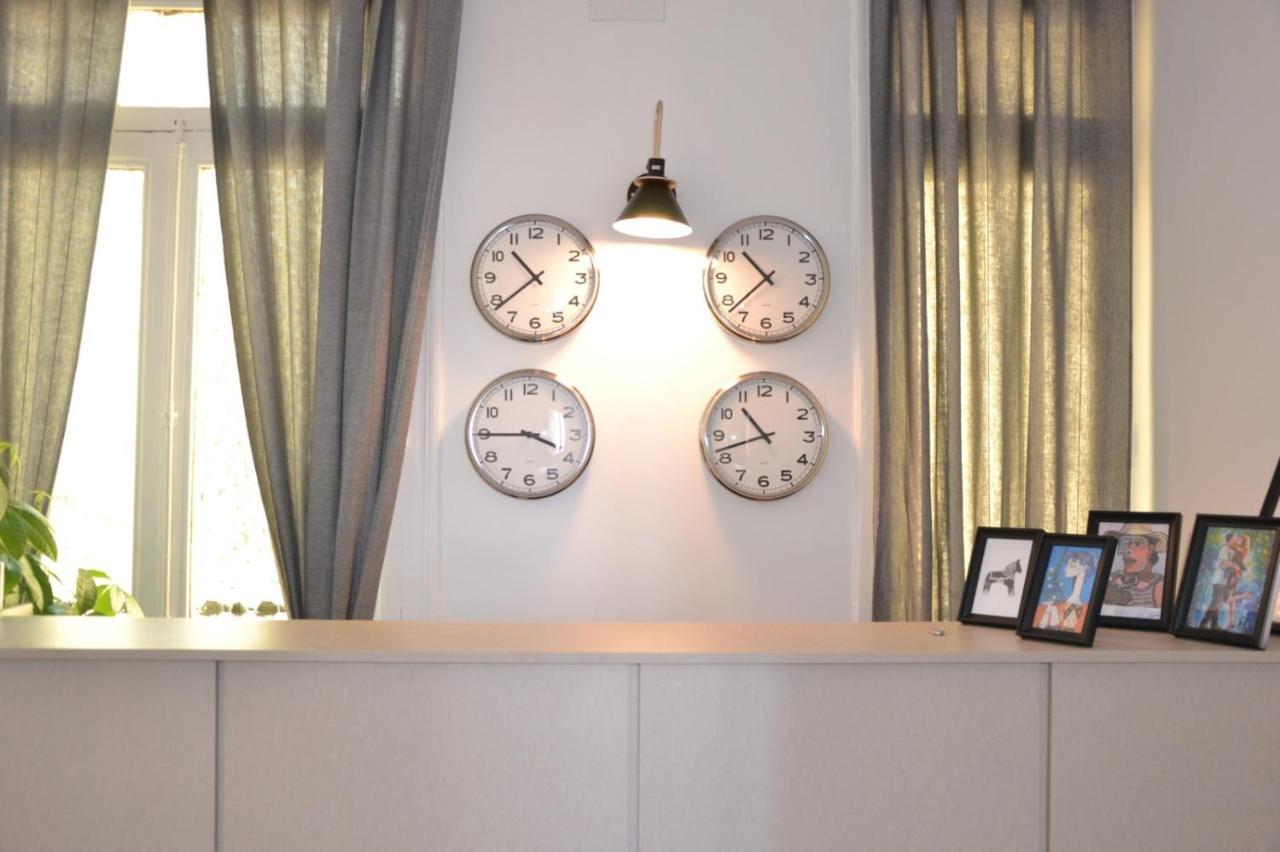 Hotel Lux Penthouse gran vía à Madrid Extérieur photo